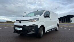 CITROEN JUMPY FG TOLE (2025) 2.0  BLUE HDI 145 S/S BVM6 TAILLE M