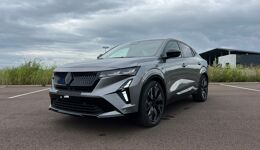 RENAULT RAFALE HYPER HYBRID E-TECH 4X4 300 CH ESPRIT ALPINE