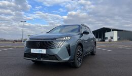 PEUGEOT 5008 (2026) HYBRID 145 E-DCS6 GT