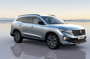 RENAULT ESPACE FULL HYBRID E-TECH 200 ICONIC
