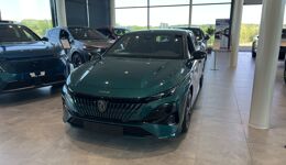 PEUGEOT 308 (2026) BLUE HDI 130 EAT8 S/S GT EXCLUSIVE