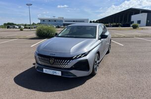 PEUGEOT 308 (2026) HYBRIDE 145 E-DCS6 ALLURE