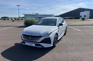 PEUGEOT 308 (2026) BLUE HDI 130 EAT8 S/S GT EXCLUSIVE