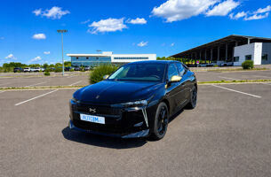 DS NUMERO 4 BLUE HDI 130 AUTOMATIQUE DS PERFORMANCE LINE